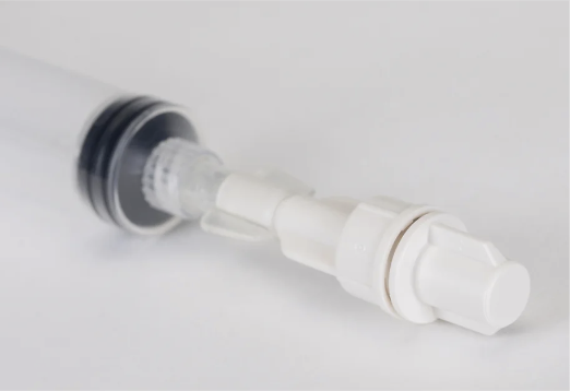 ​​​​​​​Similar to Luer Lock-to-Bag Adapter